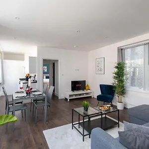  Apartment Homely - Liverpool Street