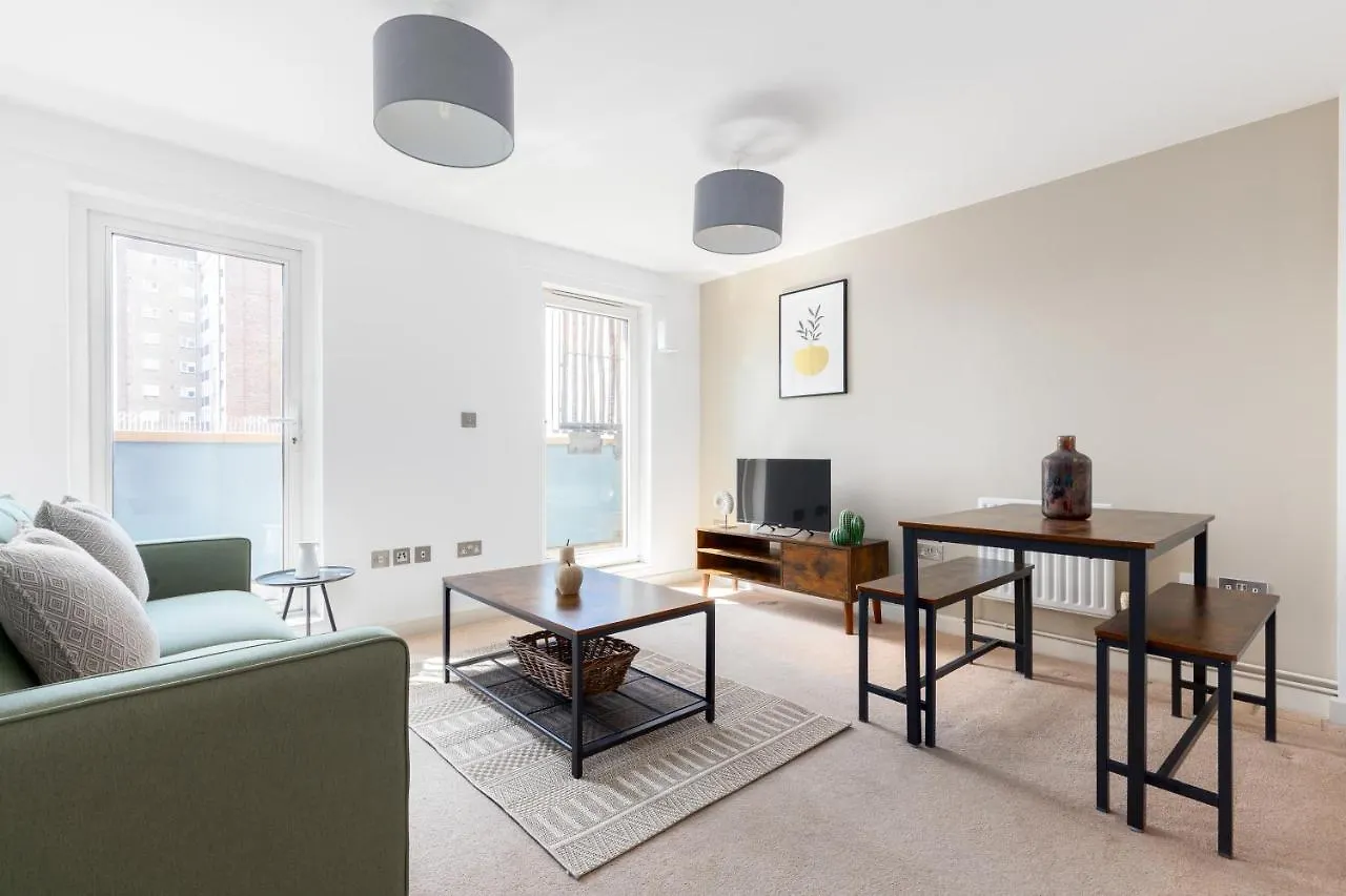 The Hackney Central Apartment location